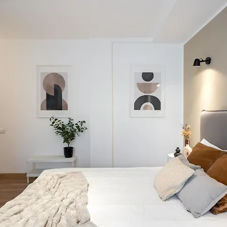 Blush * ブカレスト