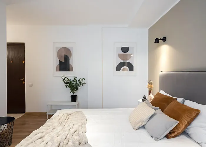 Blush * ブカレスト